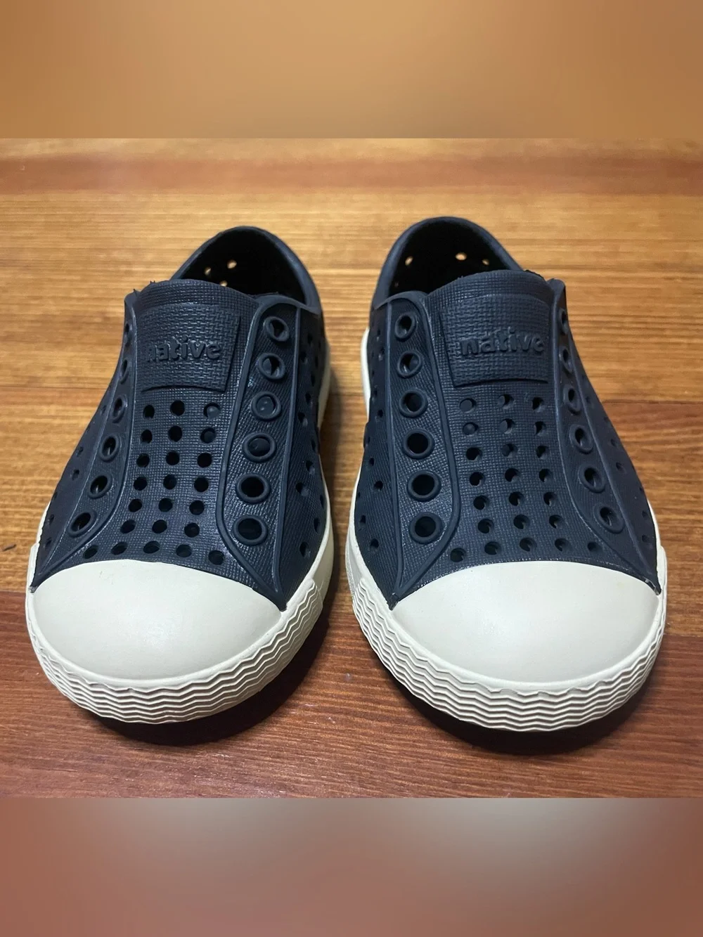 Native Shoes Jefferson Slip On Water Shoes in Black  Size 5